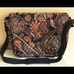 VERA BRADLEY MESSENGER BOOK LAPTOP BAG KENSINGTON